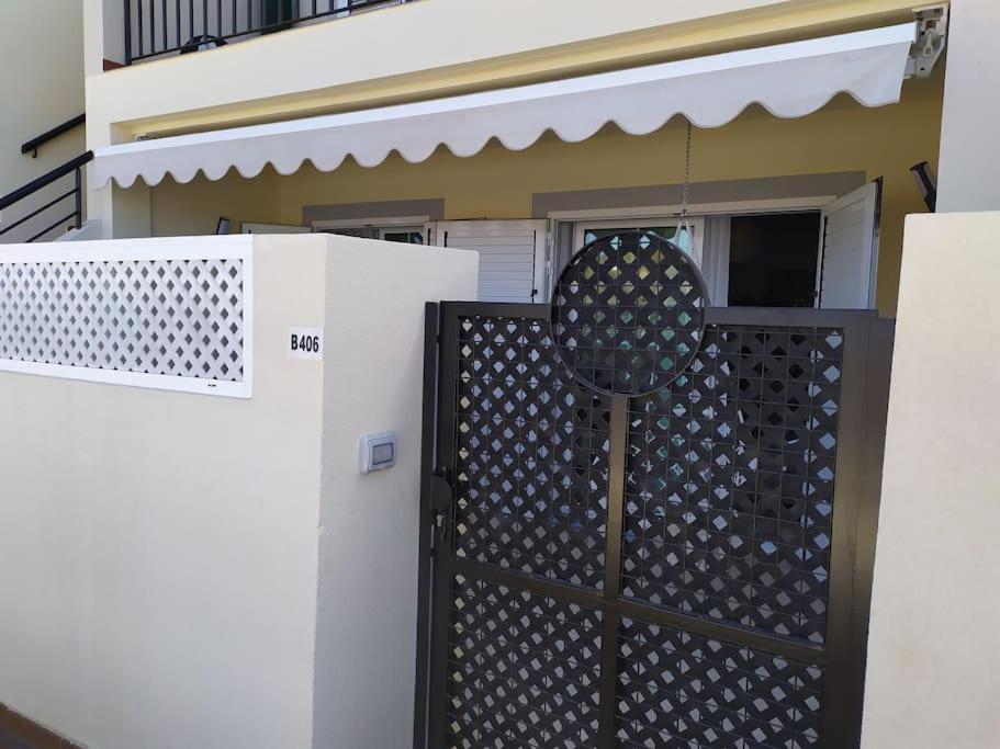 Moderno Residencial Puerto Rico Sol Mar Y Piscina Apartment ภายนอก รูปภาพ